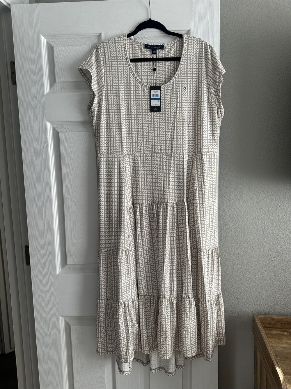 Tommy Hilfiger Beige Geometric Tiered Midi Dress